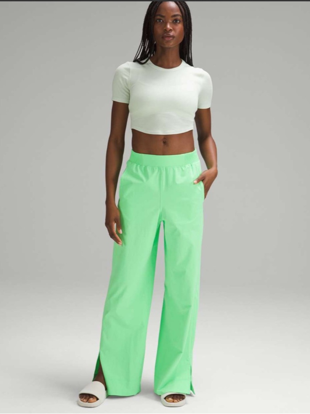 Lululemon sz M stretch woven wide leg high rise pant NWT